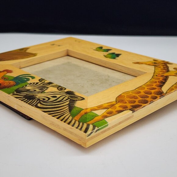 Fetco Noahs Ark Wooden Picture Frame With Giraffes Zebras & Chickens 4.5x3 - Picture 10 of 11